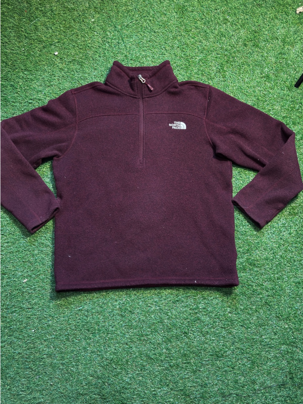 The North Face Men's Maroon Half-Zip Fleece Pullover